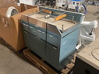 United metal fabricators examination table - afbeelding 3 van  5