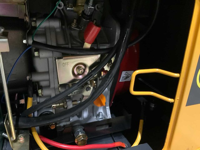 Universal kraft uk-diesel9500 diesel generator 7.0kva - afbeelding 6 van  10