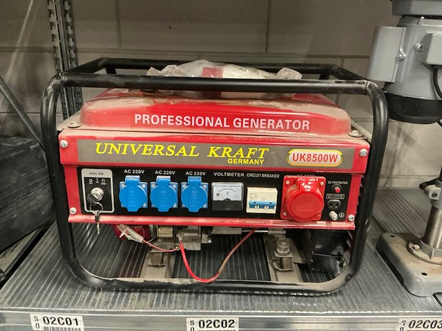 Universal kraft uk8500w professional generator - afbeelding 1 van  6