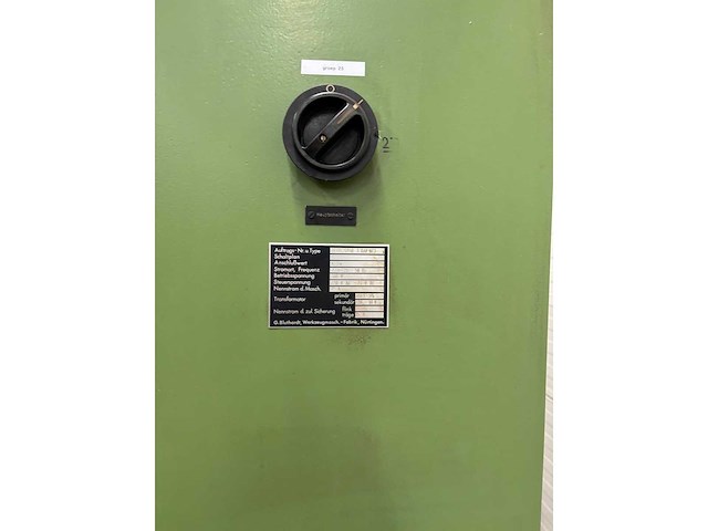 Universal milling machine - afbeelding 2 van  12