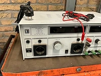 Universal power supplie - afbeelding 3 van  4