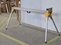Universeel onderstel t.b.v. afkortzagen dewalt, de7023-xj - afbeelding 1 van  10