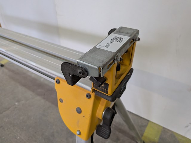 Universeel onderstel t.b.v. afkortzagen dewalt, de7023-xj - afbeelding 9 van  10