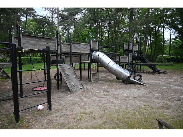 Universeel xl speeltoestel met glijbanen, klimtoestellen en kabelbaan - afbeelding 4 van  16