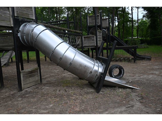 Universeel xl speeltoestel met glijbanen, klimtoestellen en kabelbaan - afbeelding 7 van  16