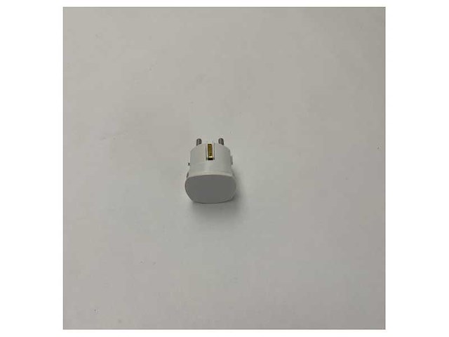 Universele 2-pins mannelijke stekker met aarde, 250v, maritieme kwaliteit, duurzaam, compact ontwerp - afbeelding 3 van  4