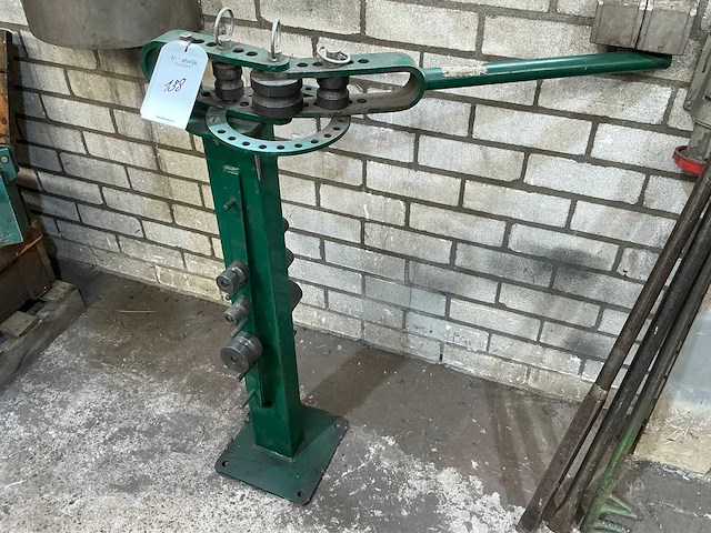Universele buigmachine - afbeelding 2 van  4