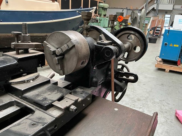 Universele draaibank - afbeelding 4 van  9