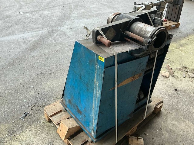 Universele draaibank - afbeelding 7 van  11