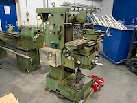 Universele freesmachine