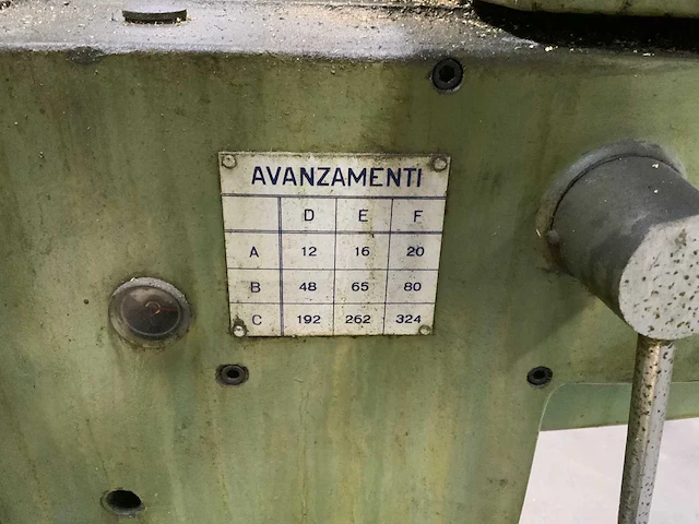 Universele freesmachine - afbeelding 4 van  15