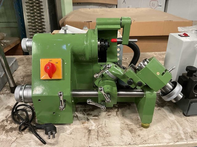 Universele gereedschapslijpmachine - afbeelding 2 van  5