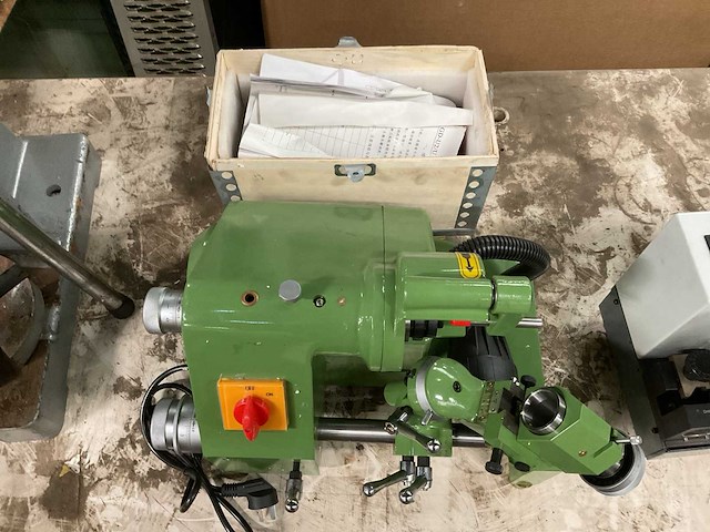 Universele gereedschapslijpmachine - afbeelding 4 van  5