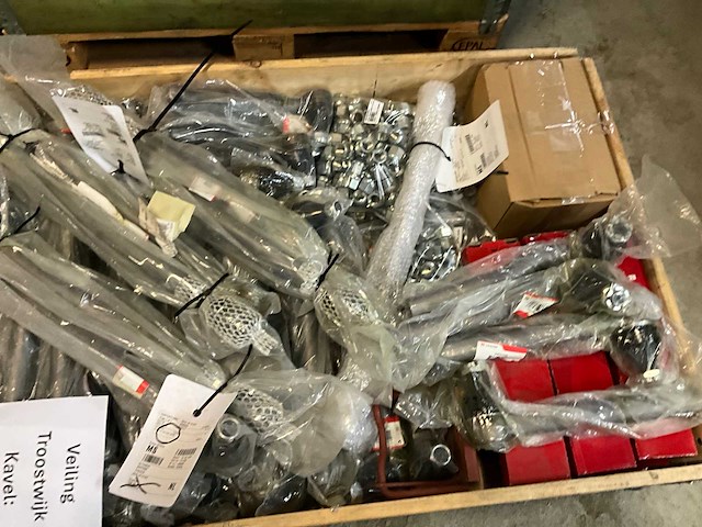 Universele voertuigonderdelen - afbeelding 8 van  8