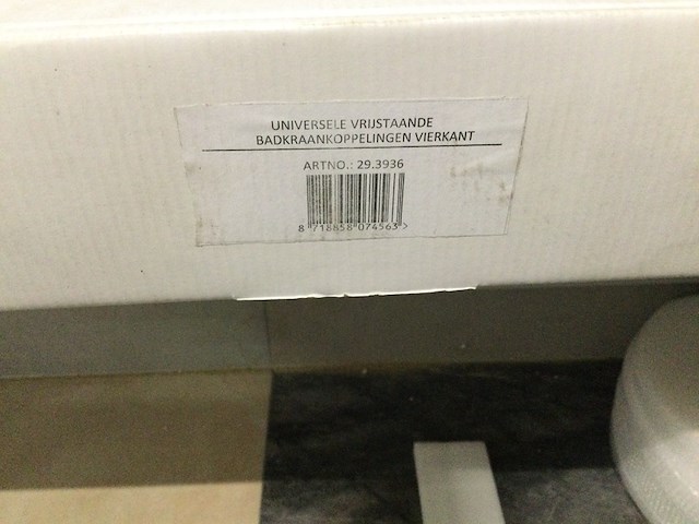 Universele vrijst. badkraankoppeling vierkant wb, 29.3936 - afbeelding 3 van  3