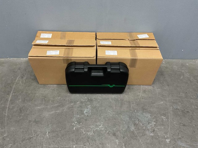 Univet - 2002isy/4008 - 6x gereedschapskoffers - afbeelding 1 van  7