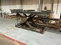 Unknown - lifting platforms - afbeelding 1 van  4