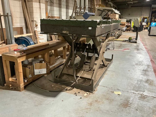 Unknown - lifting platforms - afbeelding 2 van  4