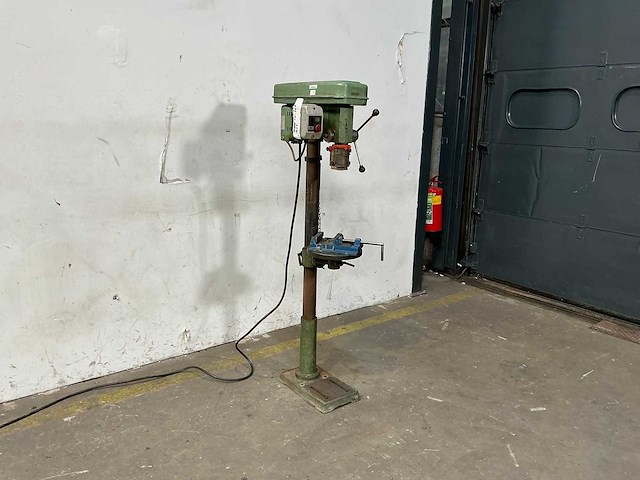 Unknown - pillar drilling machine - afbeelding 2 van  9