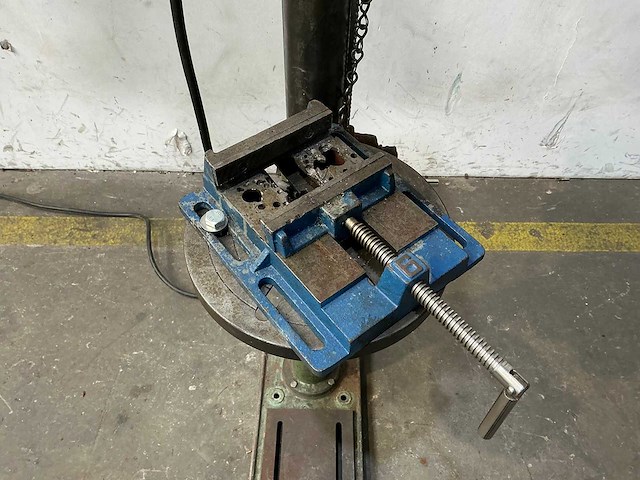 Unknown - pillar drilling machine - afbeelding 5 van  9