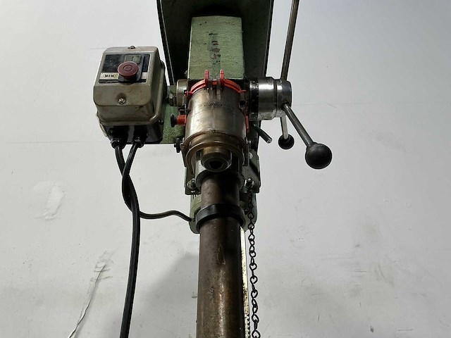Unknown - pillar drilling machine - afbeelding 6 van  9