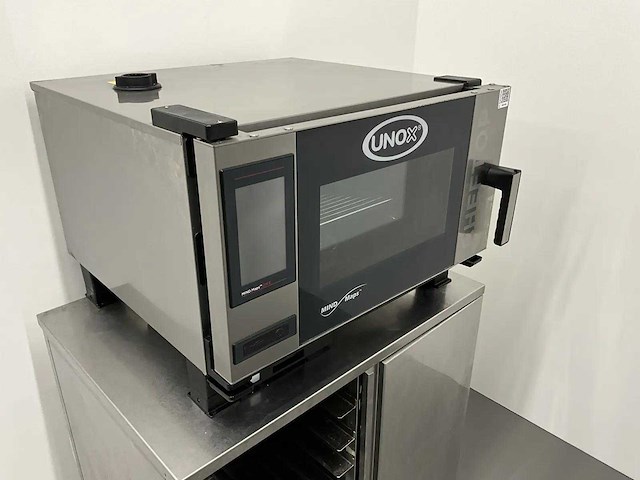 Unox - xevc-0311-e1rm - combisteamer - afbeelding 4 van  8