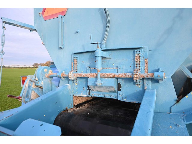 Unsinn - wr6,5/800 worker 8t - kalkstrooier - afbeelding 6 van  23