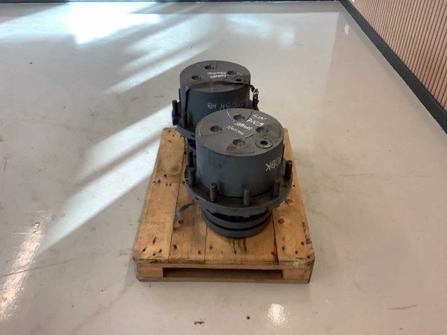 Unused 2x liebherr 914 eindvertraging - afbeelding 4 van  9