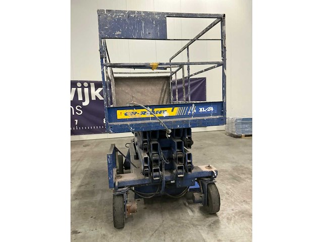 Up-right xl-24 hoogwerker 9 meter - afbeelding 6 van  13