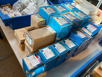 Upat bevestigingsmateriaal (16x) - afbeelding 1 van  6