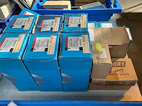 Upat bevestigingsmateriaal (16x) - afbeelding 6 van  6