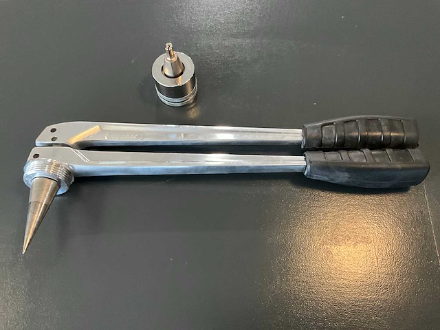 Uponor minitec handexpansiegereedschap - afbeelding 3 van  5