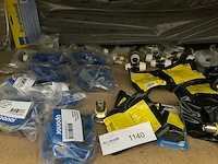 Uponor partij divers installatiemateriaal - afbeelding 2 van  5