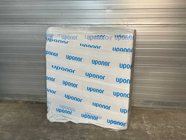 Uponor rol a 10m² tackerrol eps des 25-2mm (10x1mtr.) (3x) - afbeelding 1 van  5