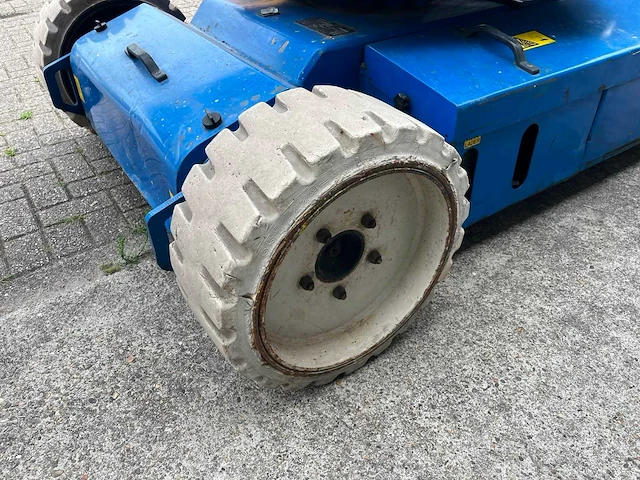 Upright ab38 hoogwerker - afbeelding 14 van  23