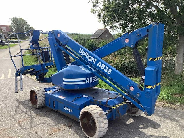 Upright ab38 hoogwerker - afbeelding 7 van  7