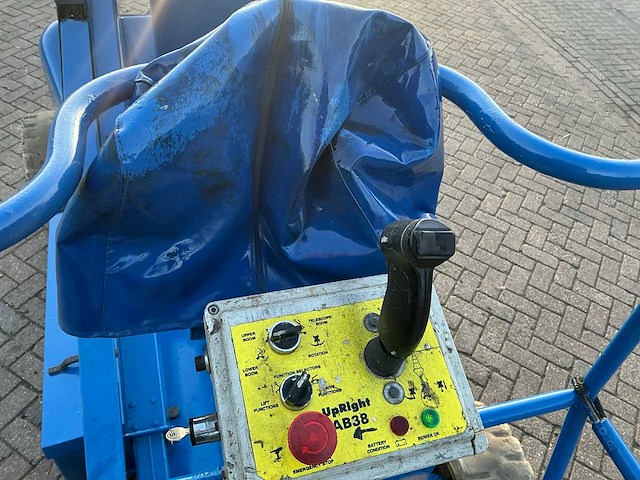 Upright ab38n hoogwerker - afbeelding 5 van  18
