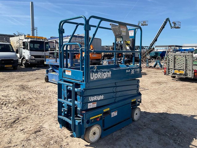 Upright mx19 hoogwerker - afbeelding 1 van  7