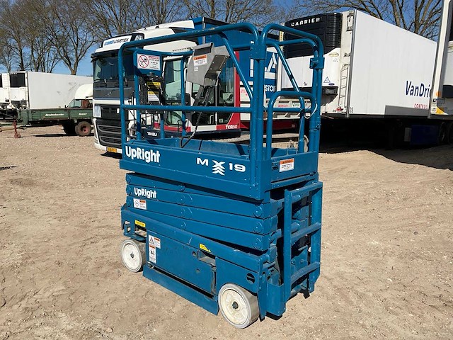 Upright mx19 hoogwerker - afbeelding 3 van  7