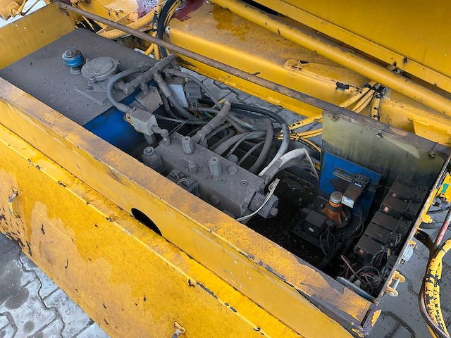 Upright sl-26 hoogwerker - afbeelding 14 van  21