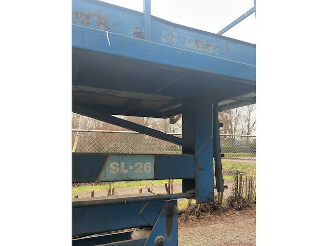 Upright sl-26 schaarhoogwerker - afbeelding 18 van  23