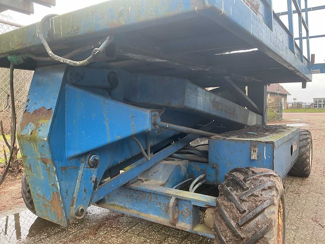 Upright sl-26 schaarhoogwerker - afbeelding 9 van  23