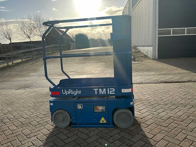 Upright tm12 hoogwerker - afbeelding 11 van  15