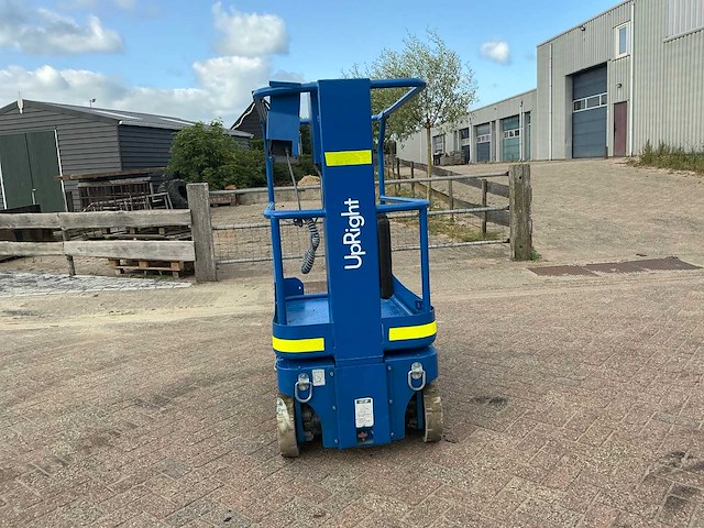 Upright tm12 hoogwerker - afbeelding 6 van  12
