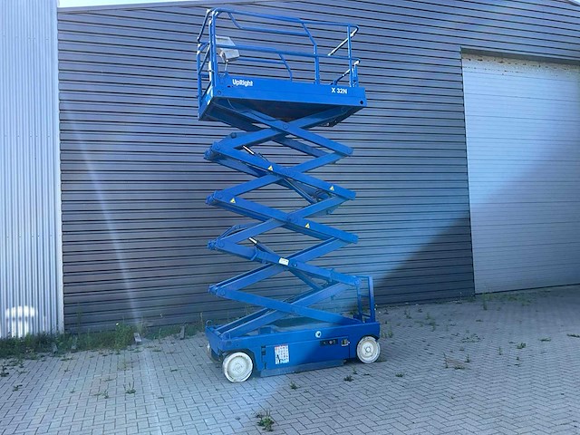 Upright x32 hoogwerker - afbeelding 7 van  11