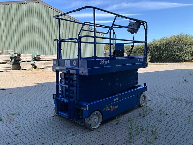 Upright x32 hoogwerker - afbeelding 1 van  5