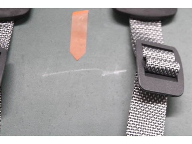 Urban iki bio fietsstoeltje achter dragermontage mosu green/ bincho zwart - afbeelding 3 van  3