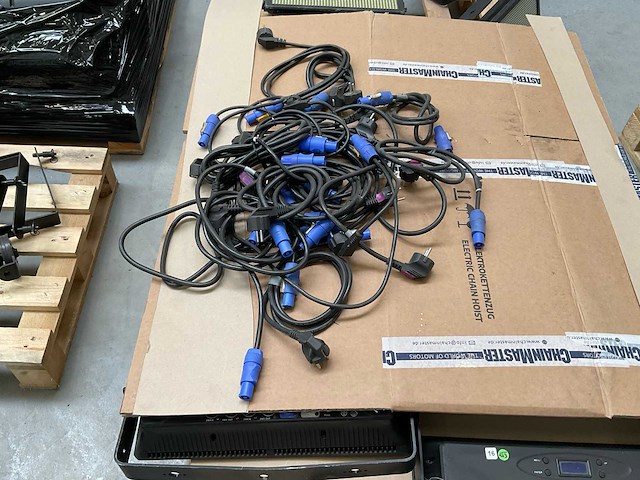 Urc epulse 3000 led strobe (5x) - afbeelding 5 van  5