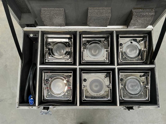 Urc light up set in flightcase (3x) - afbeelding 2 van  4