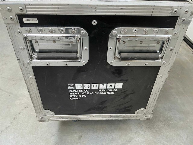 Urc light up set in flightcase (3x) - afbeelding 3 van  4